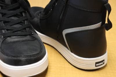 Noru Tori Motorcycle Shoes - Front and Back